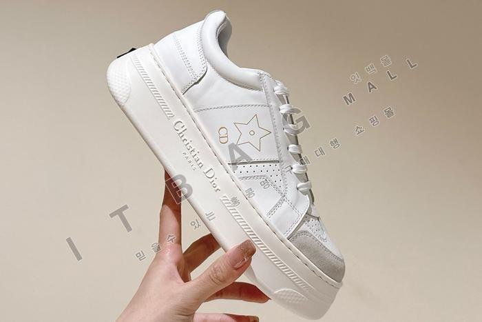 ��� Star �÷��� ���� ����Ŀ��  YIBU1676