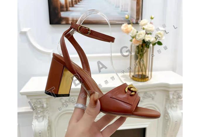 �߷�Ƽ�� ����ٴ� V�ΰ� �� ����  YIBU1680-2     7CM
