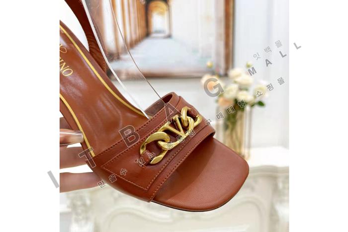�߷�Ƽ�� ����ٴ� V�ΰ� �� ����  YIBU1680-2     7CM