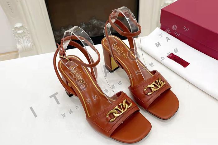 �߷�Ƽ�� ����ٴ� V�ΰ� �� ����  YIBU1680-2     7CM