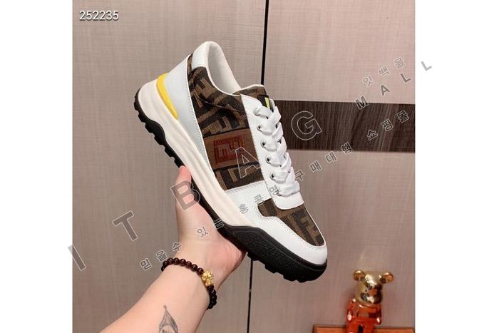 �ҵ�  ���� ����Ŀ��  MYB5462 (2�÷�)