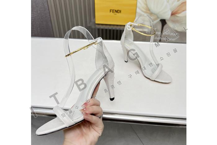 �ҵ� �ʷ� ������  ����  YIBU1699-1       9CM
