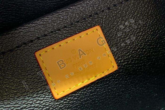���̺��� ��Ŀ �� ŰƮ M47069