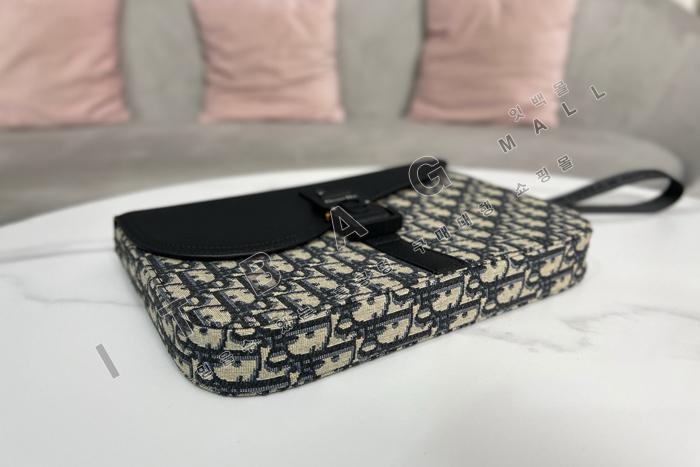 ��� Saddle A5 �Ŀ�ġ  DR9065