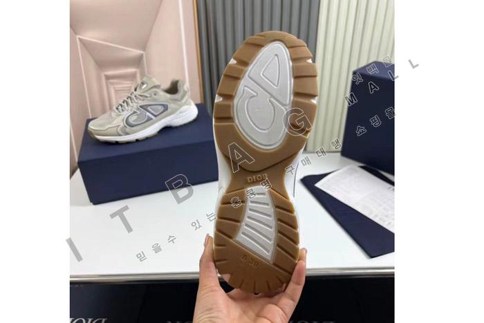 ���  B30 ����Ŀ��  YF4951-6     ��������