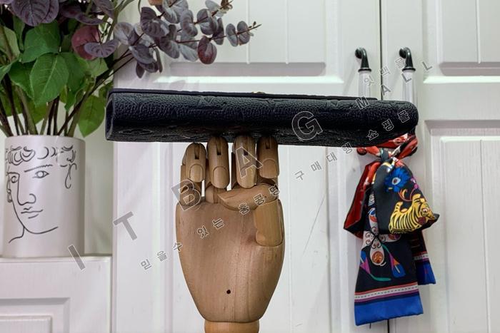 ���̺��� ��� ���� ������  M81049