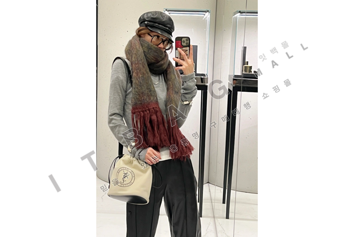 �Ի��ζ� ������� ��ο콺Ʈ�� ��Ŷ�� 710261-3