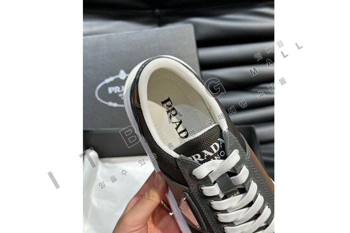 ����� ���� ����Ŀ�� MYB9811-1