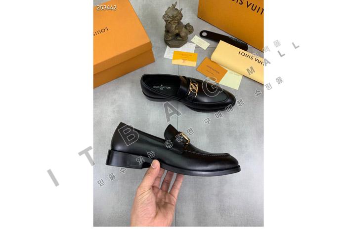 ���̺��� ���� ���� MYB9818