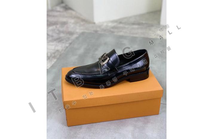 ���̺��� ���� ���� MYB9821