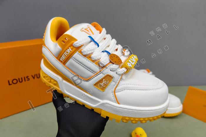 ���̺��� Ʈ���̳� �ƽ� ����Ŀ�� SP5671   ��������