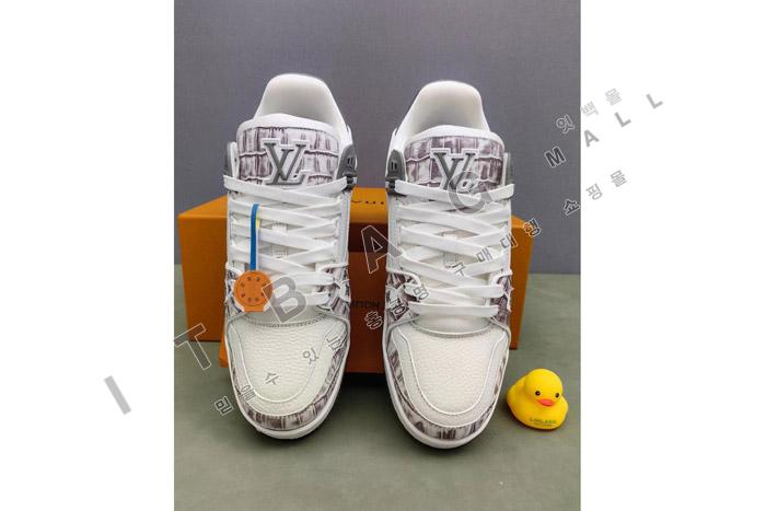 ���̺��� Ʈ���̳� ����Ŀ�� SP5672   ��������