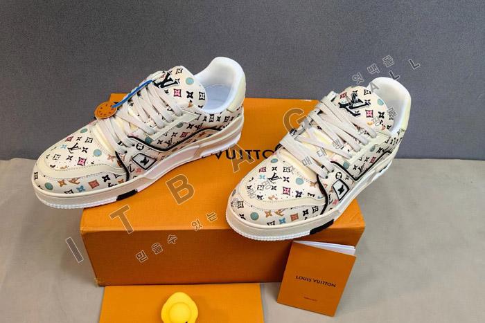 ���̺��� Ʈ���̳� ����Ŀ��  SP5673-1   ��������