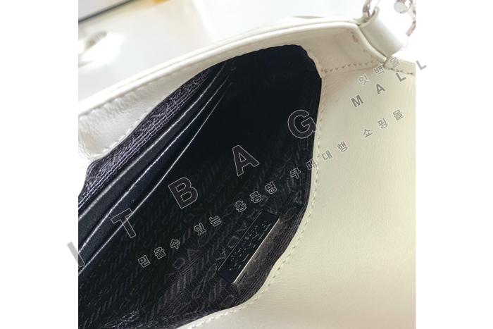 ����� Ŭ���� �귯�õ� �̴� ����� 1BH188-3
