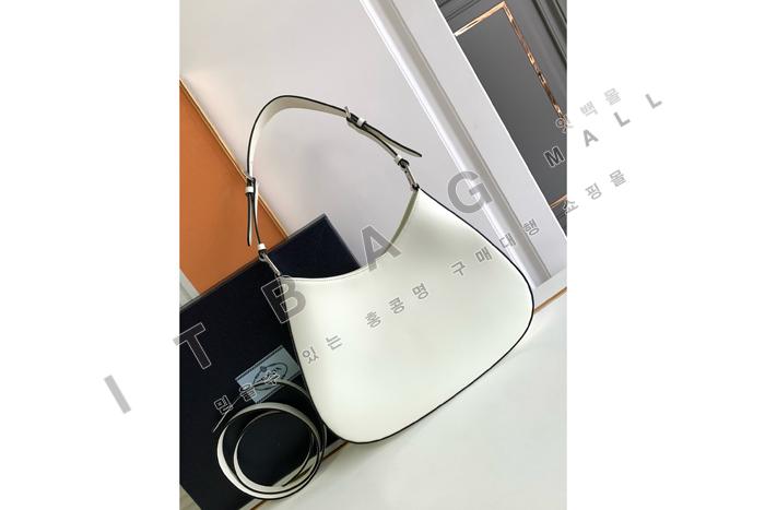 ����� Ŭ���� �귯�� ȣ����  1BC156  