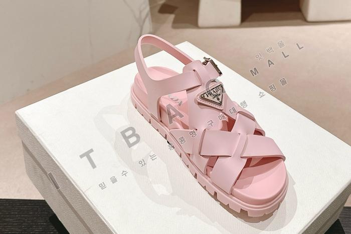 ����� ���� ����   YIBU1720-6