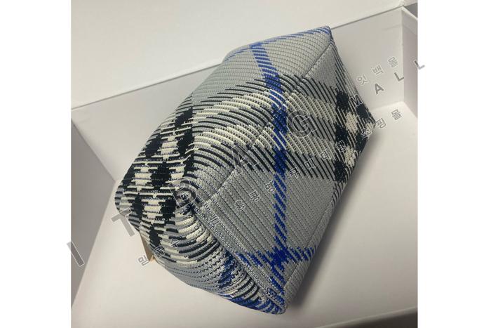 ������ �̴� ��� ���� ��  BU70105  24/�Ż�