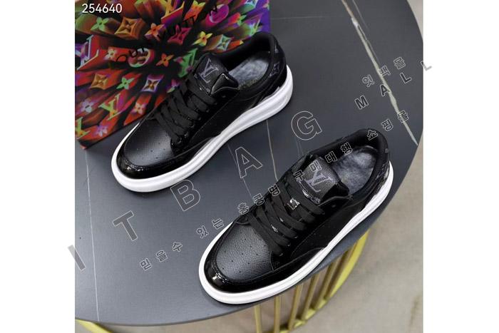 ���̺���  ���� ����Ŀ�� MYB6142-2