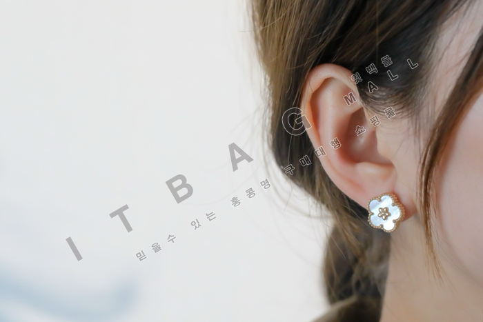 반 클리프 아펠 귀걸이 SY4833