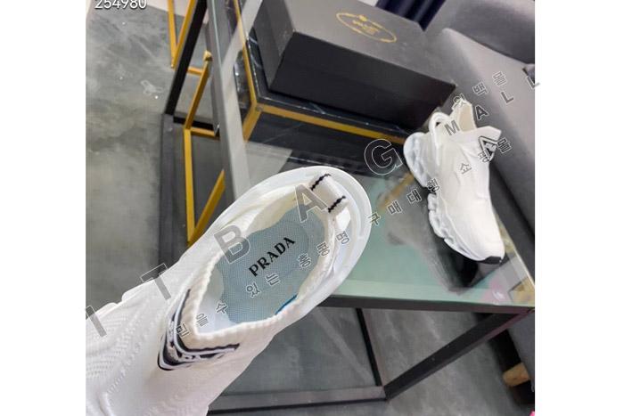 ����� ���� ��Ʈ ����Ŀ�� MYB5136