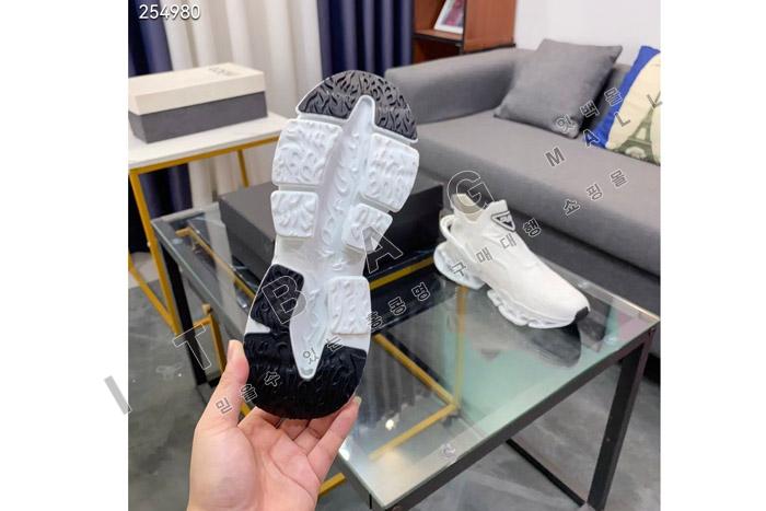 ����� ���� ��Ʈ ����Ŀ�� MYB5136