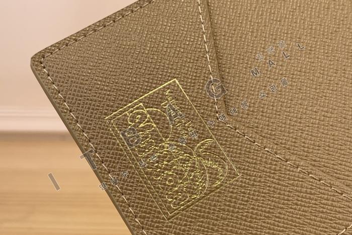 ���̺��� �н���Ʈ Ŀ��  M83611-2