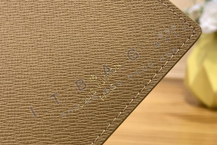 ���̺��� �н���Ʈ Ŀ��  M83611-2