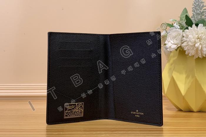 ���̺��� �н���Ʈ Ŀ��  M83611-3