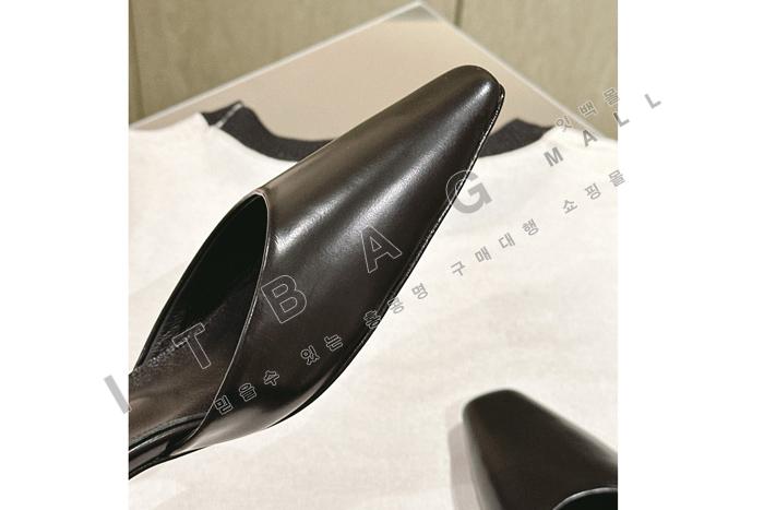 �䷹���� ������ �� ������ YIBU1758    4CM