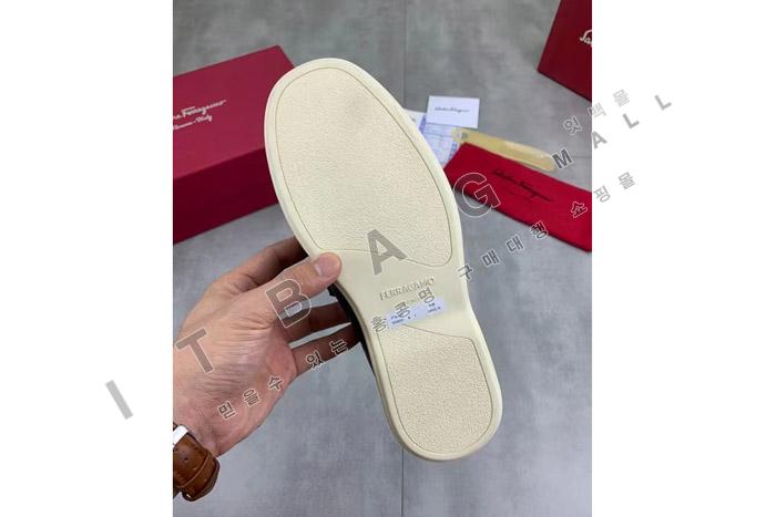 �䷹����  ���� ���� YF4622