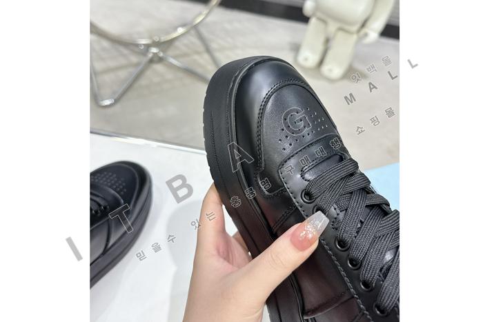 ����� �ٿ�Ÿ�� ���� ���� ����Ŀ�� YF4561-5