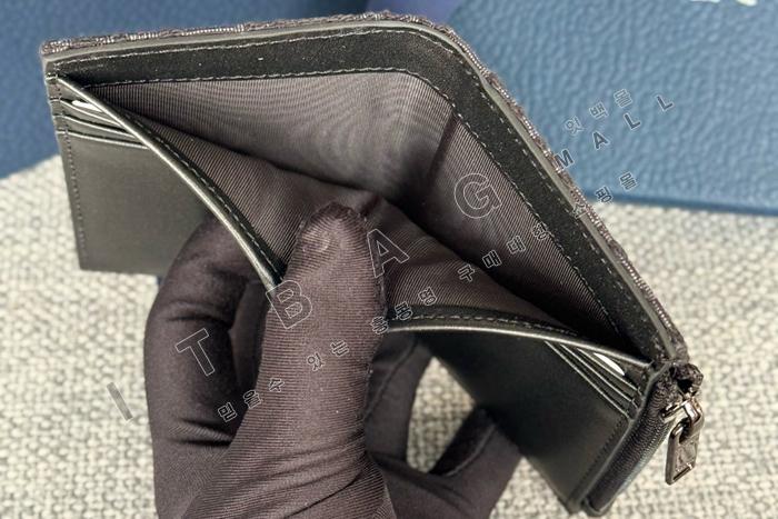 ��� ��Ƽ�� ����Ʈ ī�� ����  A82364-1