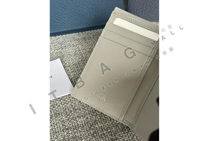 ��� ��Ƽ�� ����Ʈ ī�� ����  A82364-2