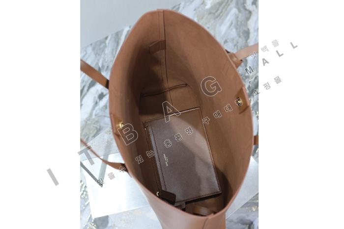�Ի��ζ� �뽺��콺  ���۹� 600306-4