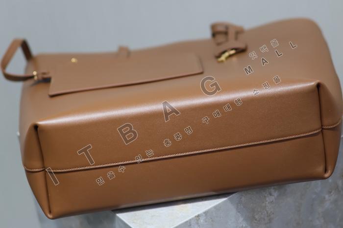 �Ի��ζ� �뽺��콺  ���۹� 600306-4