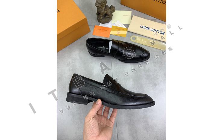 ���̺���  ���� ����  MYB9604