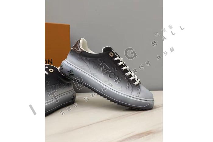 ���̺���  ���� ����Ŀ��  YF9617
