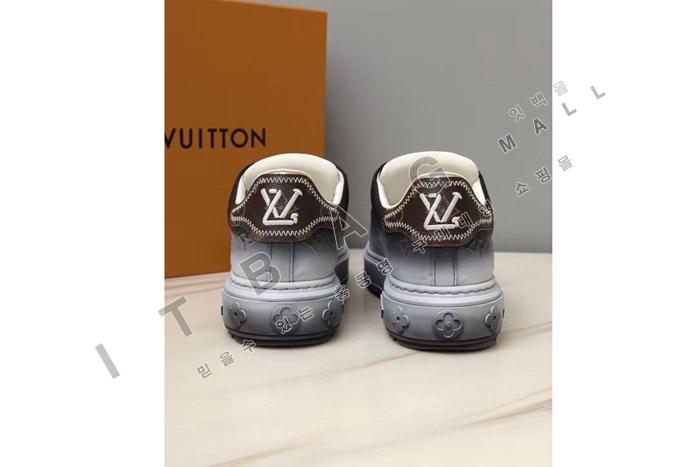���̺���  ���� ����Ŀ��  YF9617