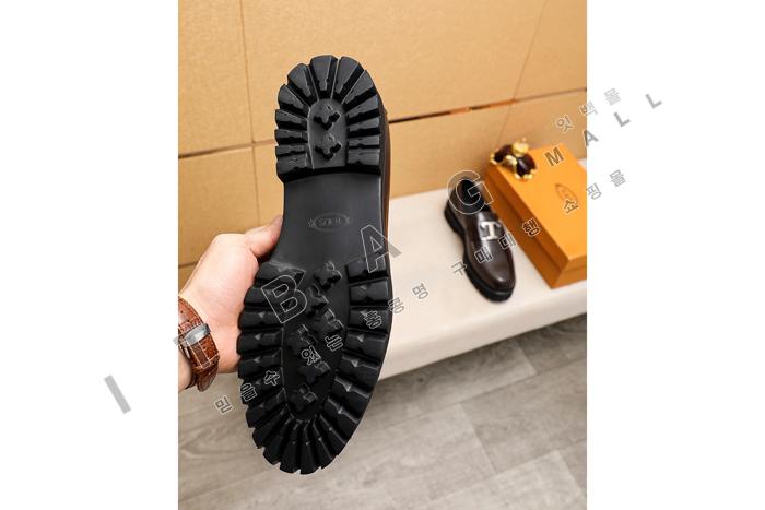 ����  ���� ���� MYB2064