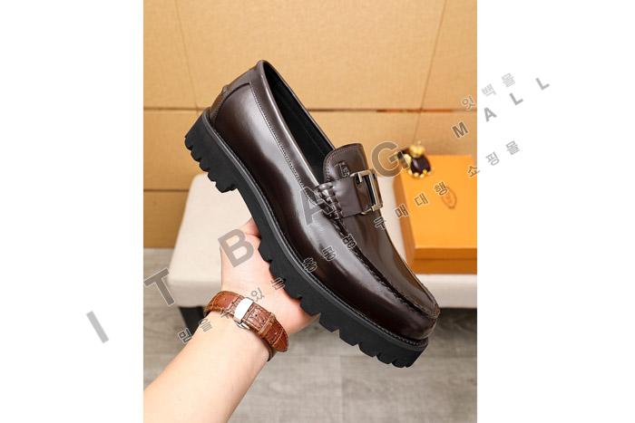 ����  ���� ���� MYB2064
