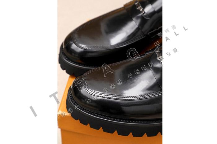 ����  ���� ���� MYB2066
