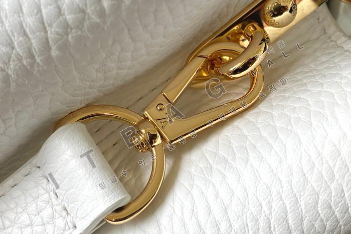 ���̺��� īǪ�� BB  �ڵ��  M24673-1