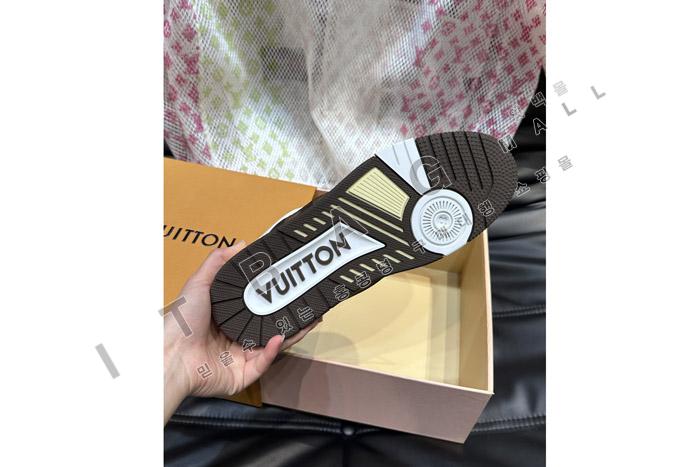 ���̺���  Ʈ���̳� ���� ����Ŀ�� MYB3618-1