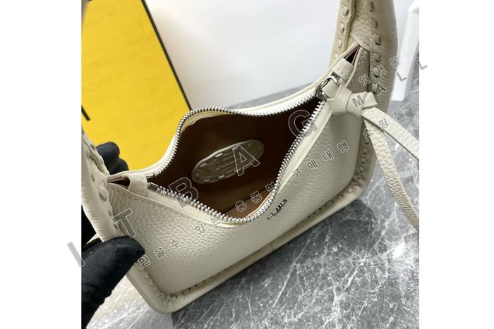 �ҵ� �浥���� �̴� ��  FD2191-6