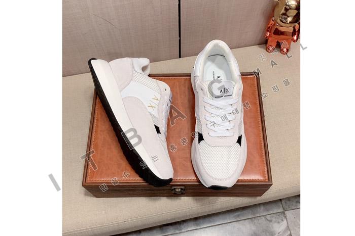 �˸��� ���� ����Ŀ��  MYB2801