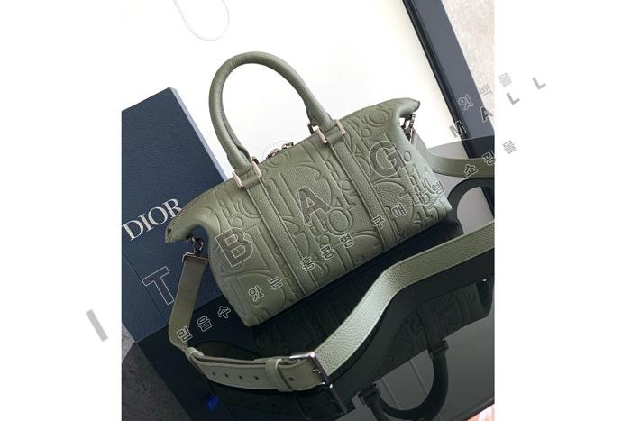 ��� Weekender 25 �� DR9088