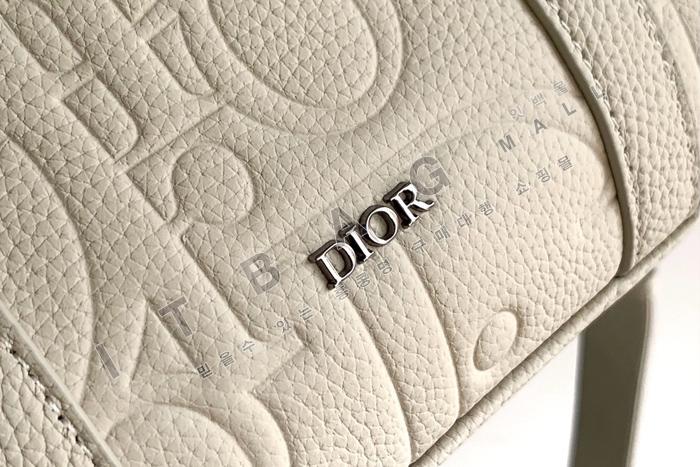 ��� Weekender 25 �� DR9088-1