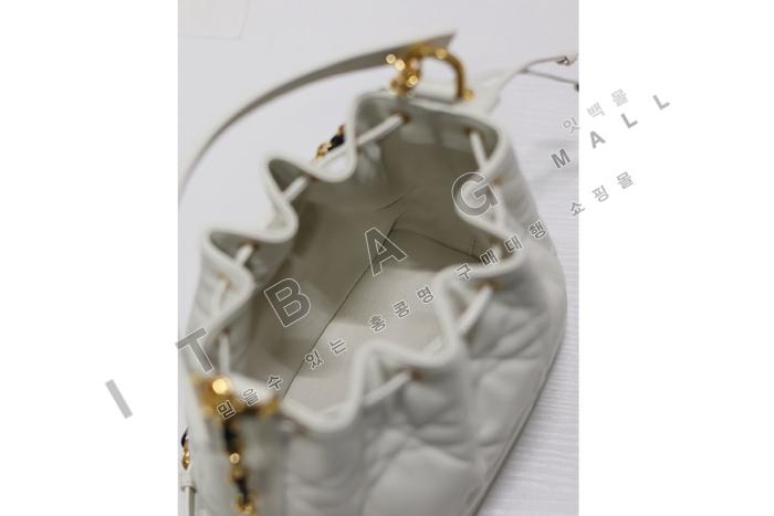 ��� Jolie �̵��  ��Ŷ��  DR9089-1