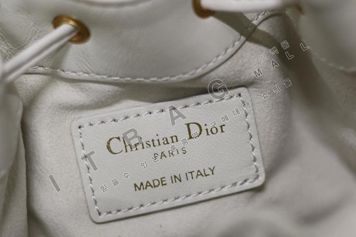 ��� Jolie �̵��  ��Ŷ��  DR9089-1