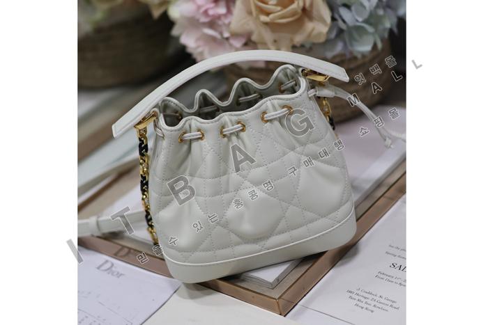 ��� Jolie ����  ��Ŷ��  DR9090-1